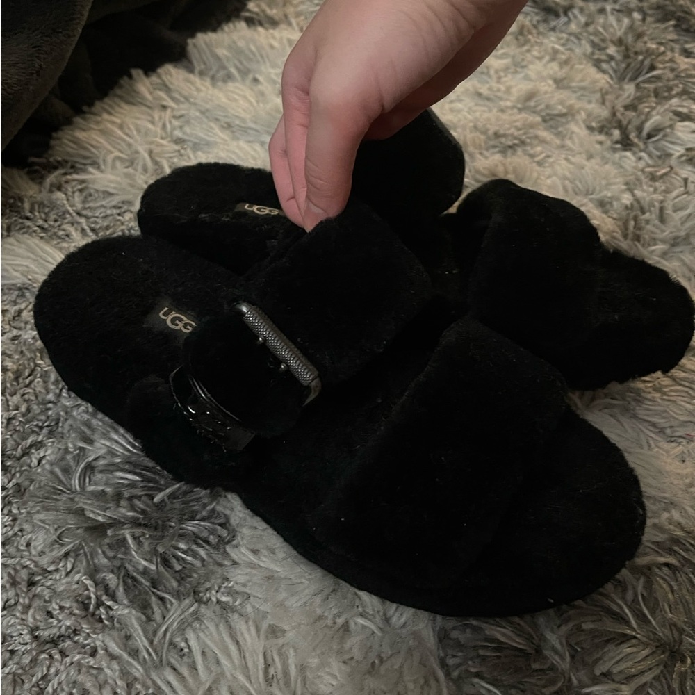 Black Ugg slippers